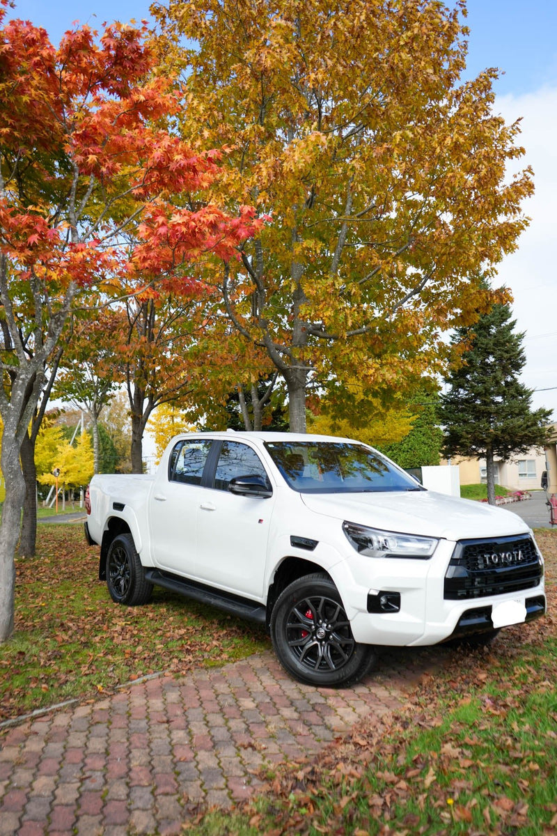Toyota Hilux 4WD Rental car in Hokkaido - Niseko - Furano - Sapporo ...