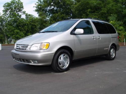 Toyota 1D7 Silver Shadow Pearl Color Match Wrap article photo