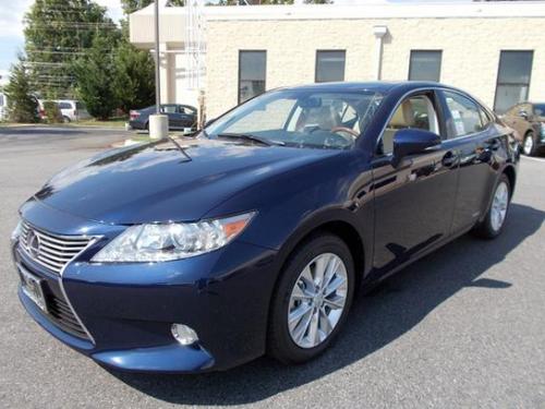 Toyota and Lexus 8V3 Deep Sea Mica Color Match Wrap article photo