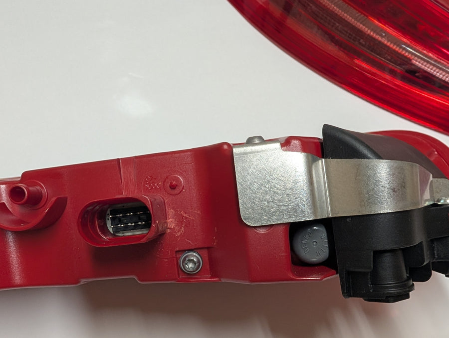 PORSCHE ORIGINAL OEM 911 991 TAIL LIGHT SET Right and Left Like new Condition