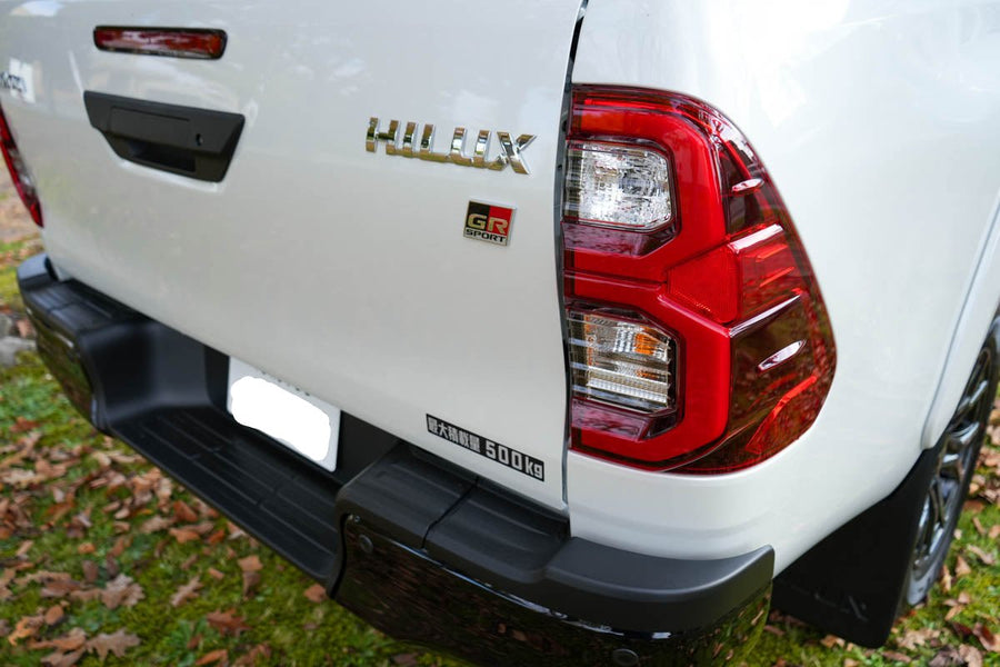 Toyota Hilux 4WD Rental car in Hokkaido - Niseko - Furano - Sapporo