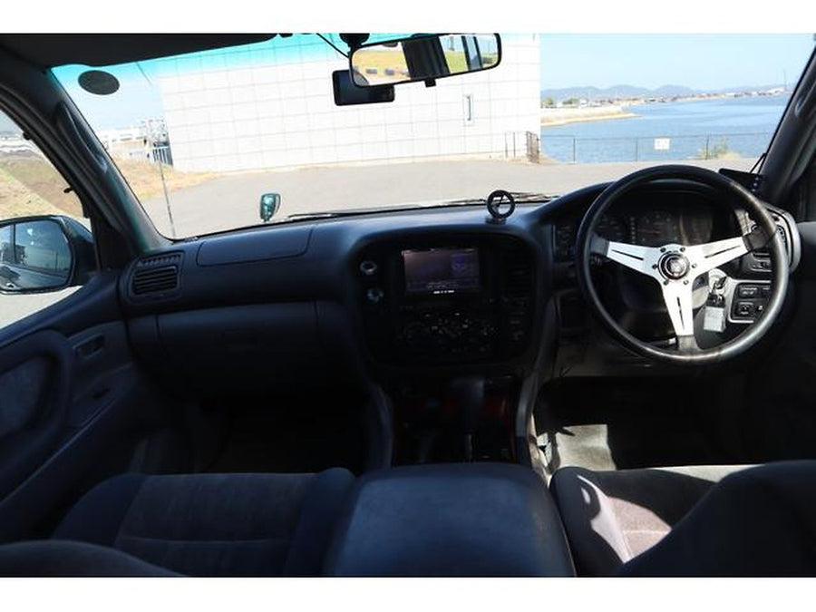 1999 Toyota Land Cruiser 100 VX – Diesel 4WD SUV - Import from Japan